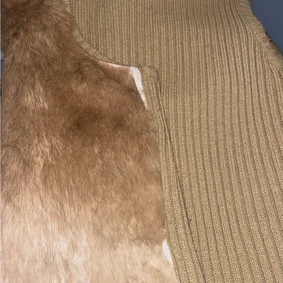 Vintage Fur & Knit Vest - Picture 4 of 5
